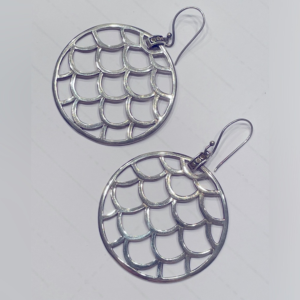 John Hardy Naga Disc earrings on hook. Sterling Silver w 3 18k Gold dots at top - Picture 4 of 10